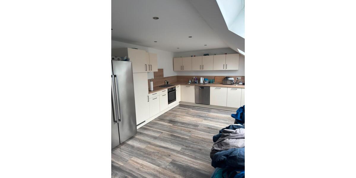 Dachgeschoßwohnung Menden (Sauerland) Bösperde - 3 Zimmer, 100 m&sup2;, 750&euro; | Angebot:27629192
