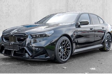 BMW M5 2.900 km 140.490 &euro; Hagen 58119