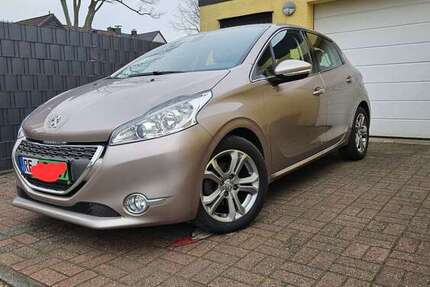Peugeot 208 35.000 km 10.900 &euro; Datteln 45711