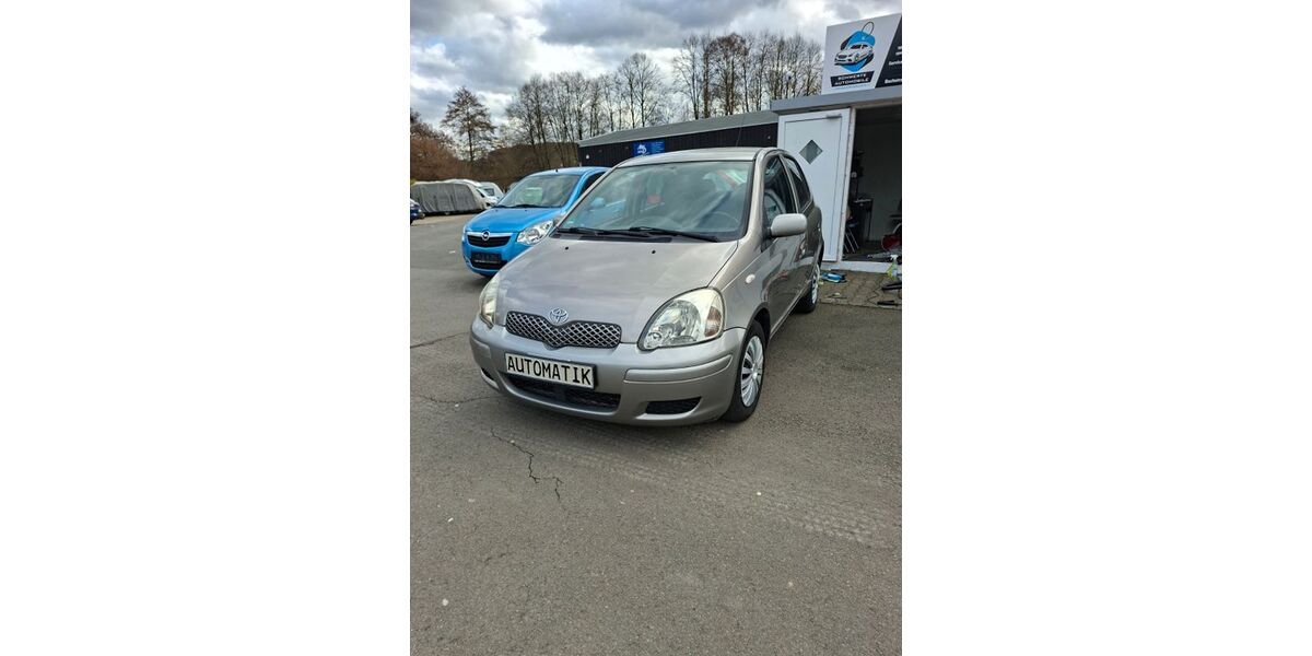 Toyota Yaris 100.000 km 4.999 &euro; Schwerte 58239