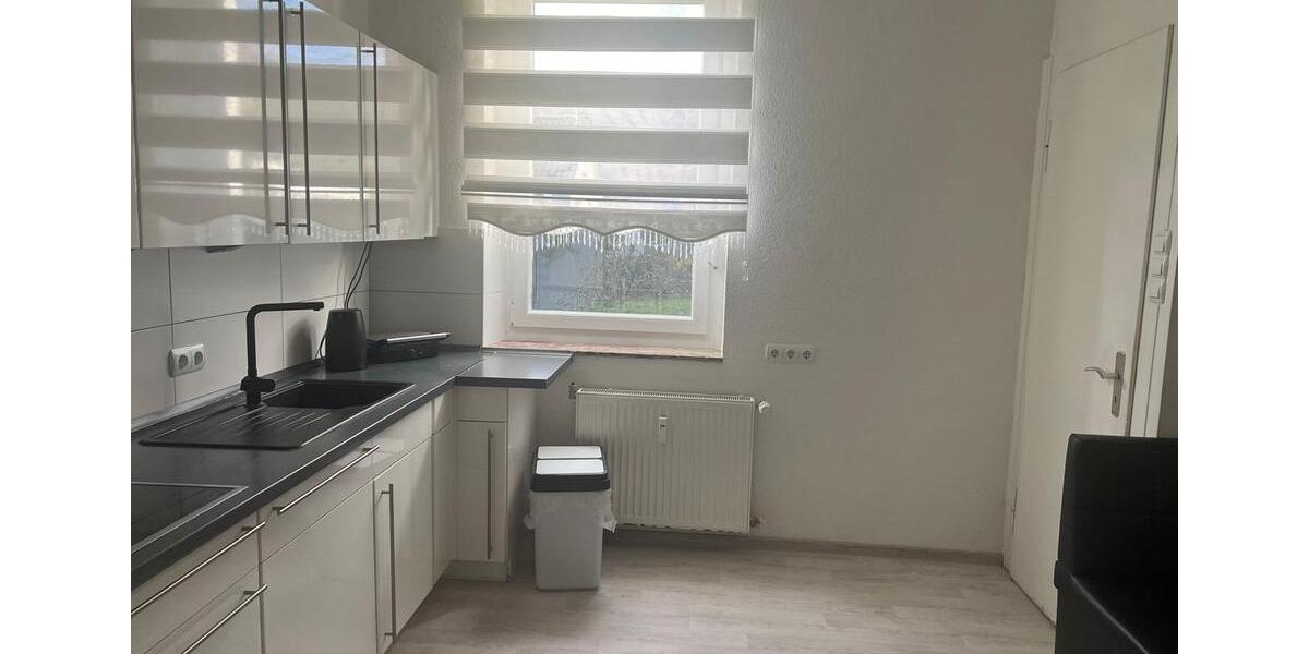 Etagenwohnung Werdohl - 4 Zimmer, 135 m&sup2;, 750&euro; | Angebot:25719961