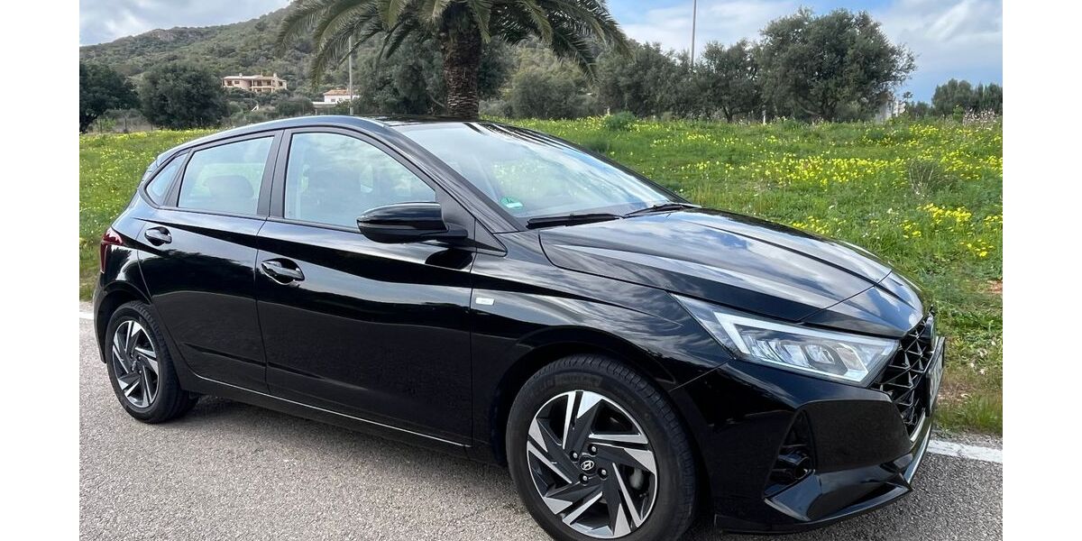 Hyundai i20 23.000 km 17.550 &euro; Ense 59469