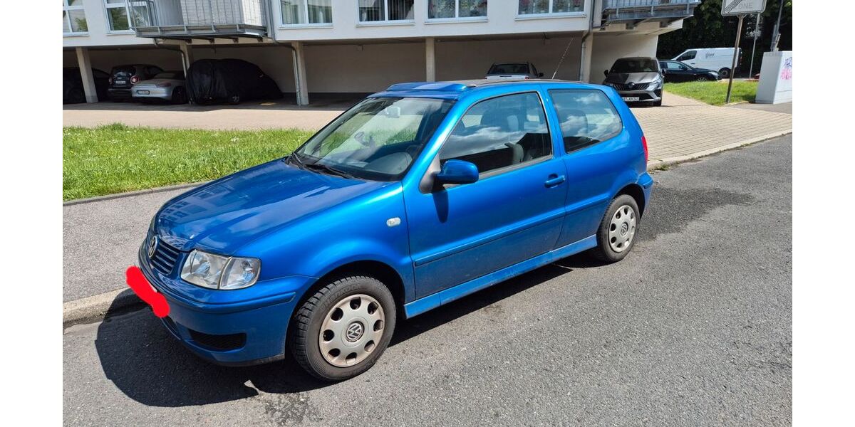 VW Polo 111.000 km 890 &euro; Witten 58453