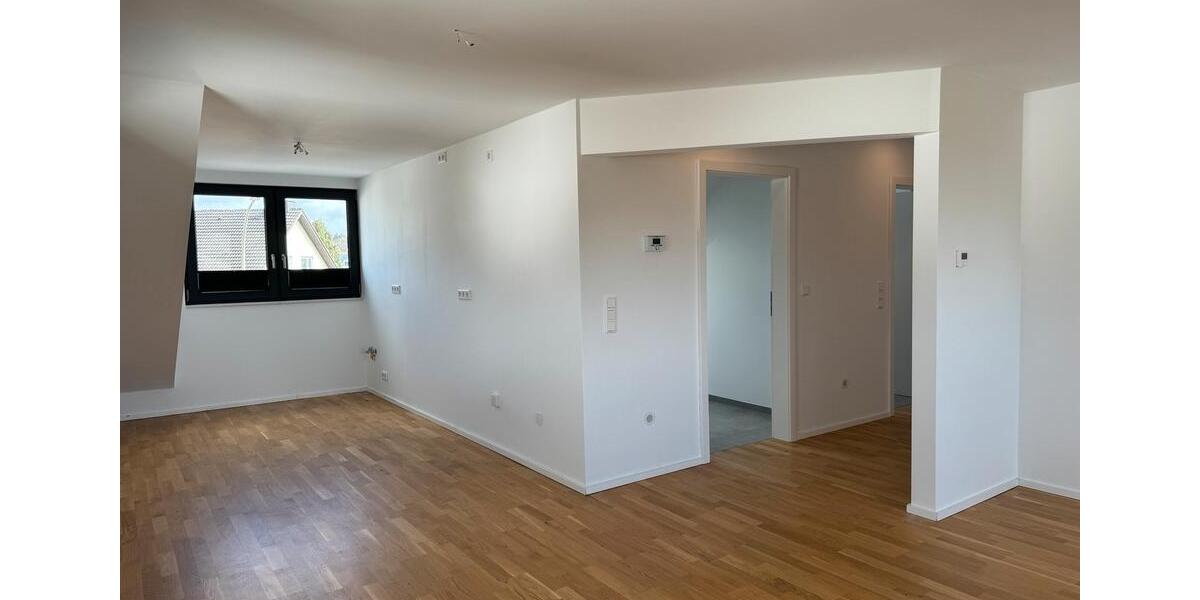 Dachgeschoßwohnung Dortmund Hörde - 2.5 Zimmer, 82 m&sup2;, 984&euro; | Angebot:25974943