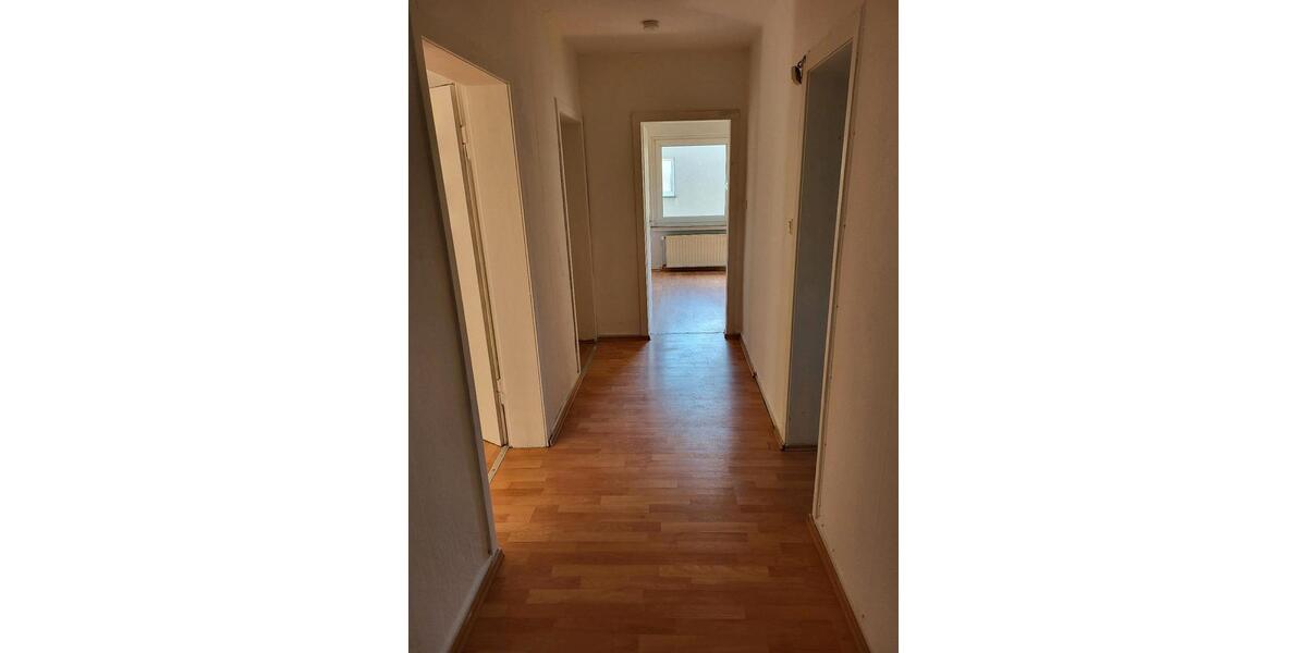 Etagenwohnung Werdohl - 3 Zimmer, 70 m&sup2;, 400&euro; | Angebot:27625733