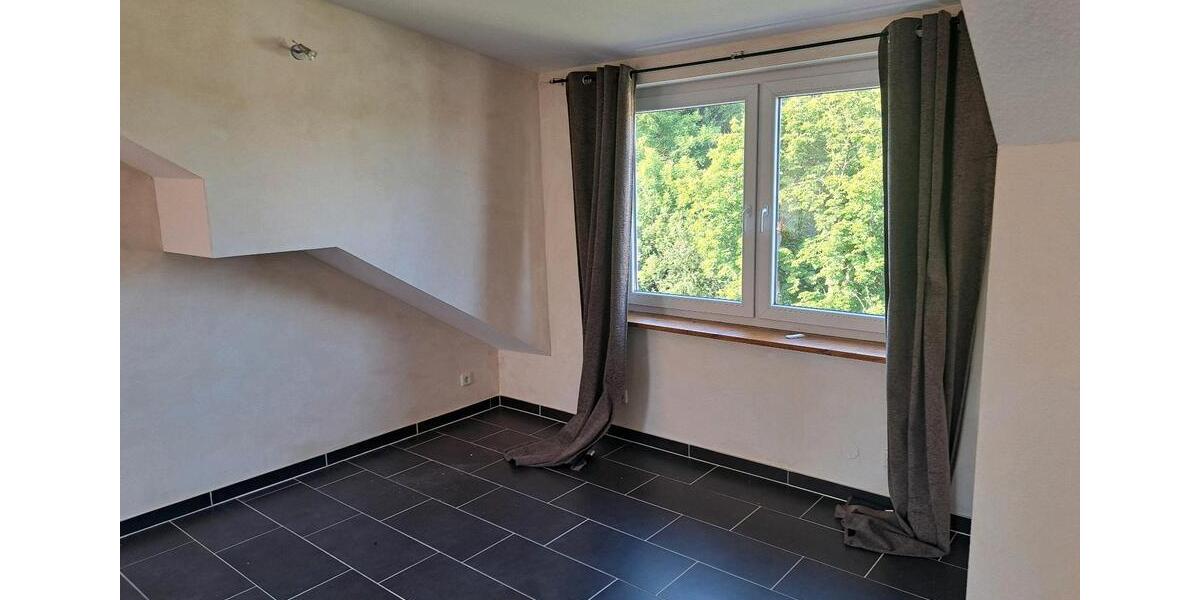 Doppelhaushälfte Neuenrade - 4 Zimmer, 156 m&sup2;, 244.000&euro; | Angebot:26907947