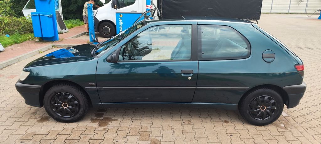 Peugeot 306 173.000 km 999 &euro; Bochum 44894