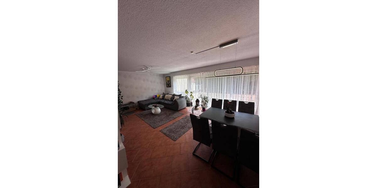 Etagenwohnung Lüdenscheid Staberg - 3 Zimmer, 84 m&sup2;, 215.000&euro; | Angebot:24347311