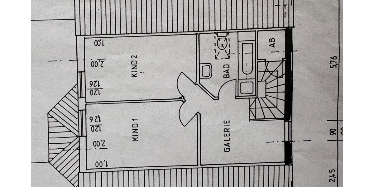 Etagenwohnung Balve - 5 Zimmer, 100 m&sup2;, 750&euro; | Angebot:25880165