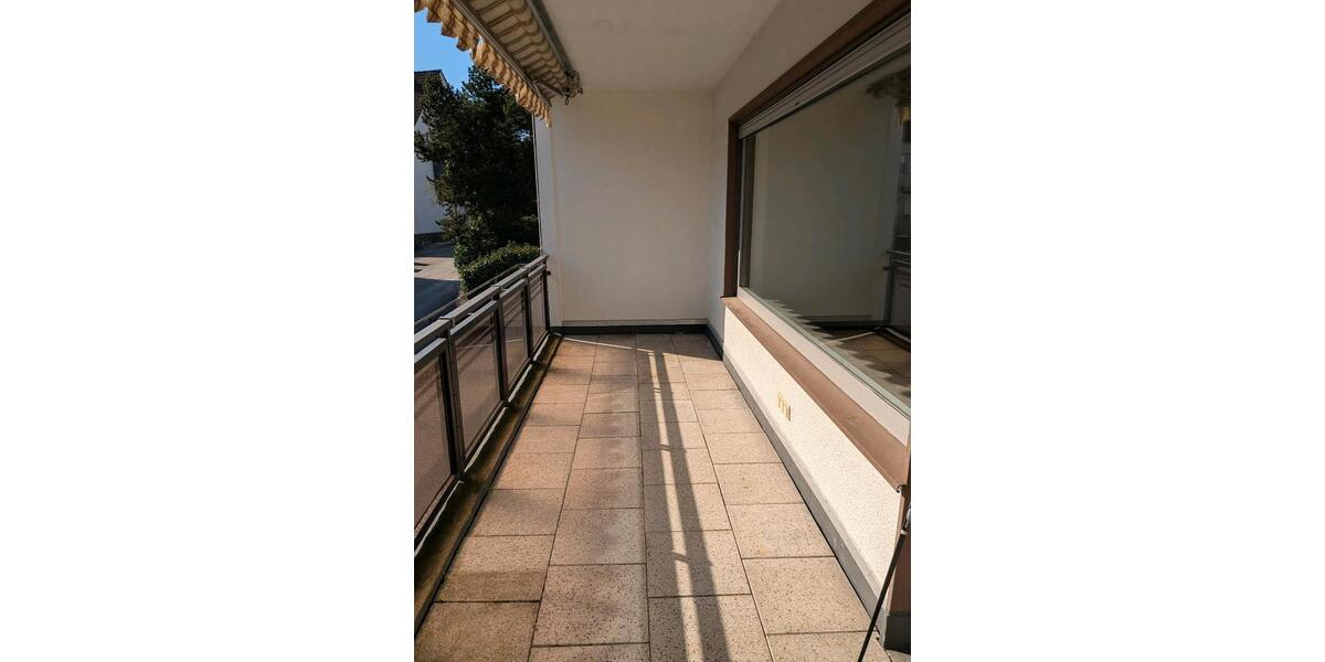 Reihenhaus Lüdenscheid Staberg - 8 Zimmer, 140 m&sup2;, 280.000&euro; | Angebot:25612977