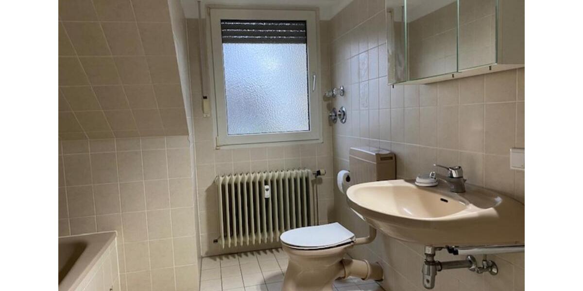 Dachgeschoßwohnung Lüdenscheid Brügge - 2 Zimmer, 69 m&sup2;, 550&euro; | Angebot:24334600