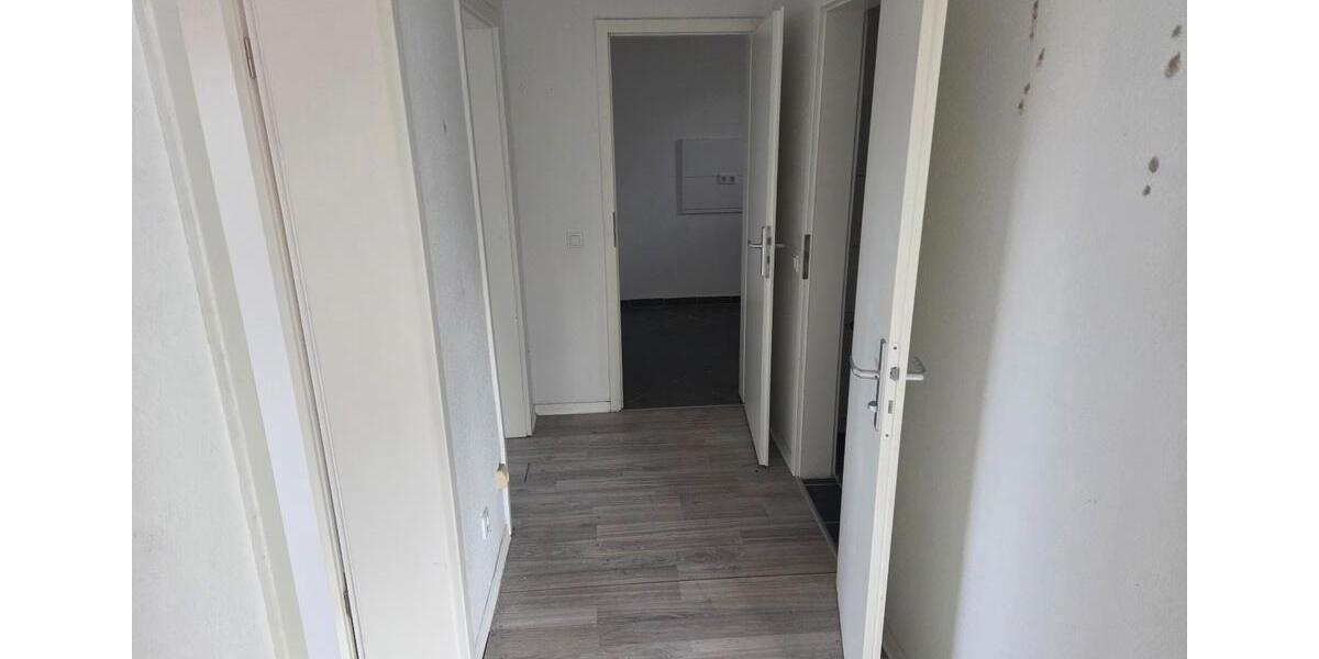 Etagenwohnung Werdohl - 2 Zimmer, 64 m&sup2;, 369&euro; | Angebot:24701009