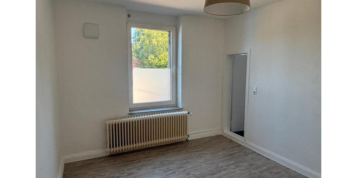 Erdgeschoßwohnung Bochum Höntrop - 2 Zimmer, 44 m&sup2;, 600&euro; | Angebot:26676677