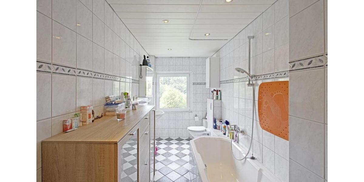 Etagenwohnung Herdecke - 3.5 Zimmer, 90 m&sup2;, 700&euro; | Angebot:26489424