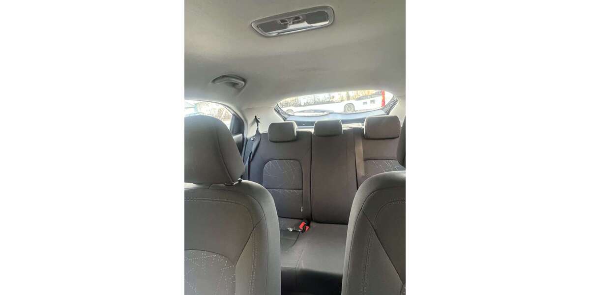 Kia Rio 62.215 km 12.500 &euro; lüdenscheid 58509