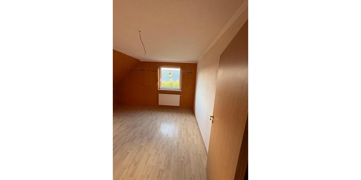 Einfamilienhaus Balve - 4 Zimmer, 120 m&sup2;, 259.000&euro; | Angebot:27073249