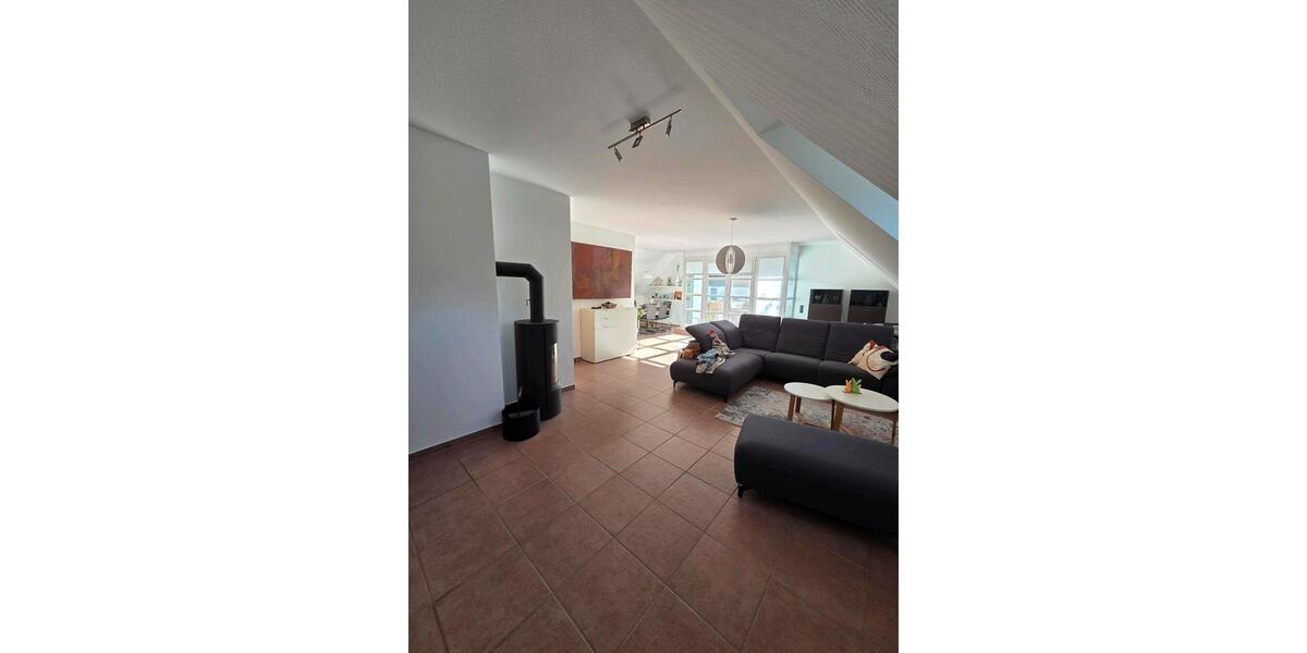 Dachgeschoßwohnung Hagen Dahl - 3 Zimmer, 100 m&sup2;, 199.000&euro; | Angebot:27499358