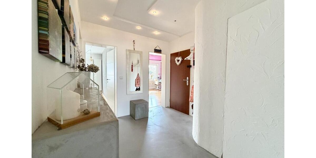 Etagenwohnung Bochum Höntrop - 3.5 Zimmer, 90 m&sup2;, 1.100&euro; | Angebot:26003850