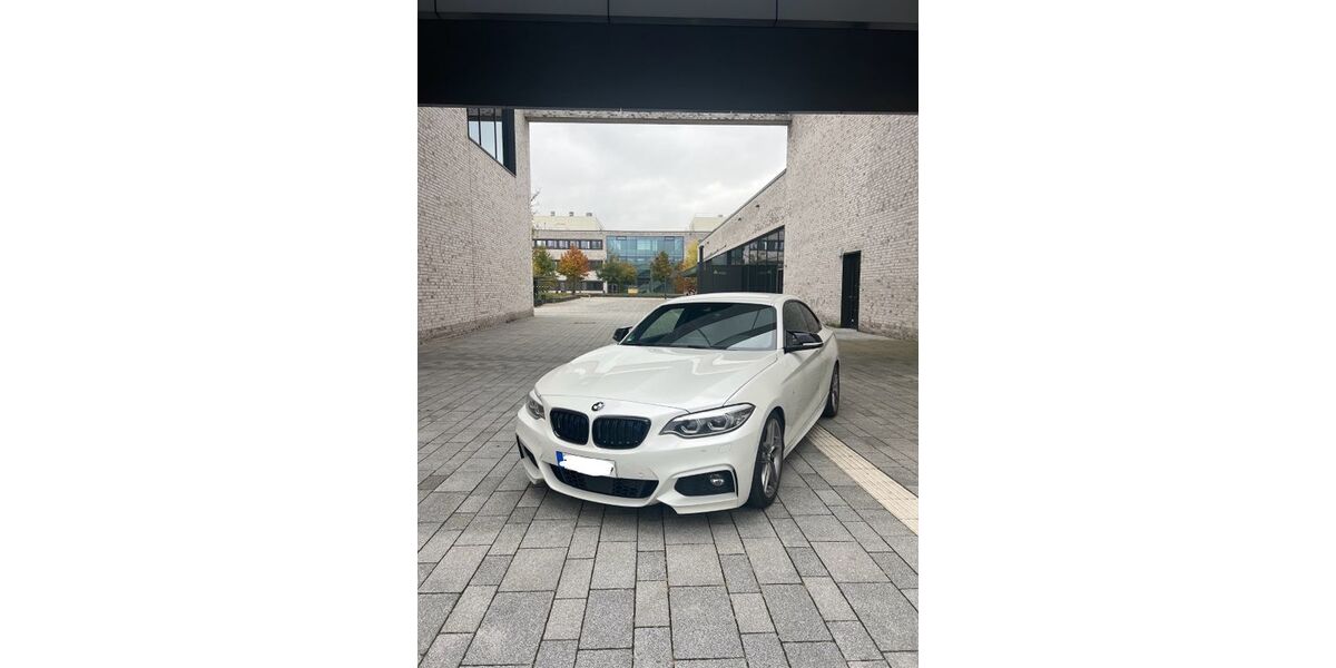 BMW 225 207.000 km 16.500 &euro; Bönen 59199