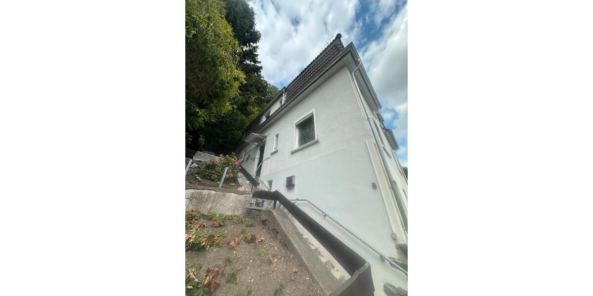Einfamilienhaus Werdohl - 6 Zimmer, 140 m&sup2;, 150.000&euro; | Angebot:25873110