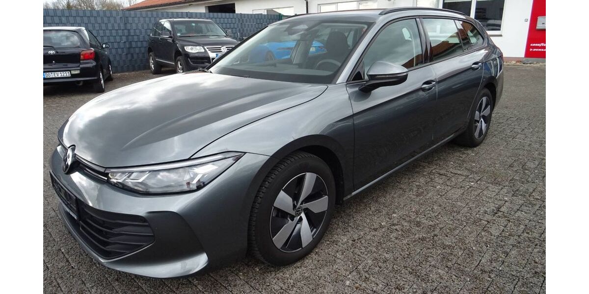 VW Passat Variant 30.389 km 28.850 &euro; Werl 59457
