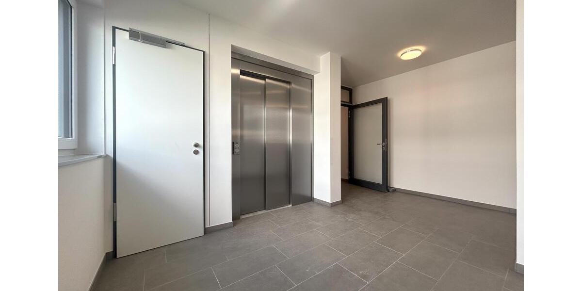 Etagenwohnung Lüdenscheid - 2 Zimmer, 64 m&sup2;, 800&euro; | Angebot:24429778