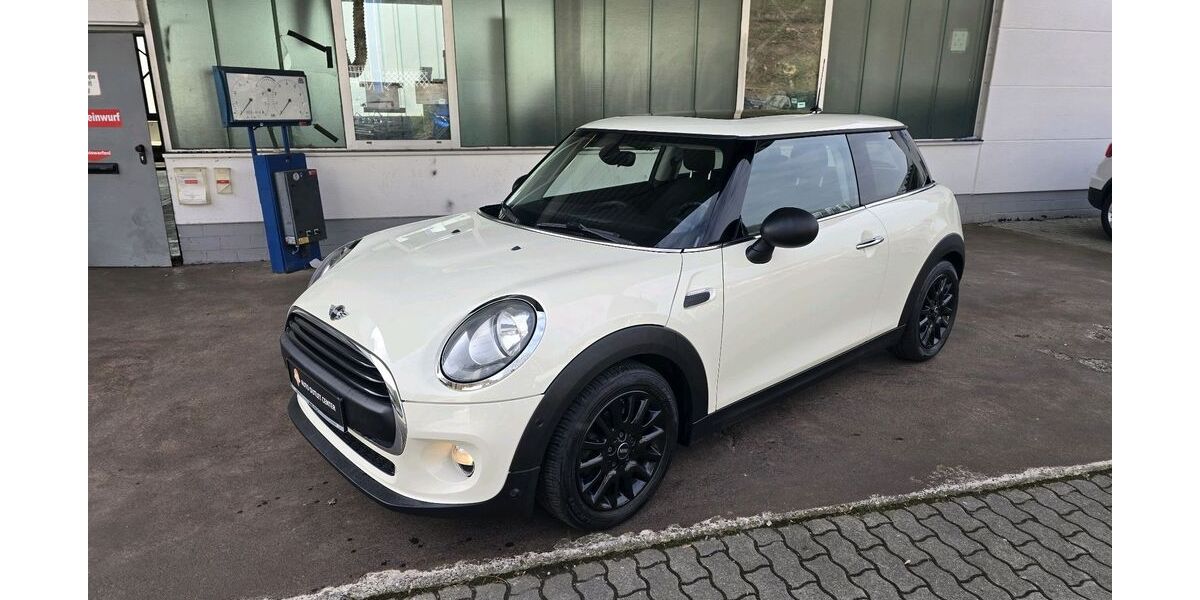 Mini ONE 111.268 km 8.990 &euro; Werdohl 58791