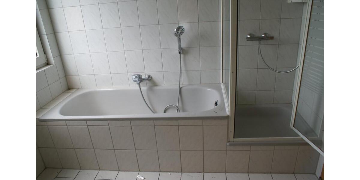 Dachgeschoßwohnung Dortmund Huckarde - 2 Zimmer, 60 m&sup2;, 600&euro; | Angebot:27604475