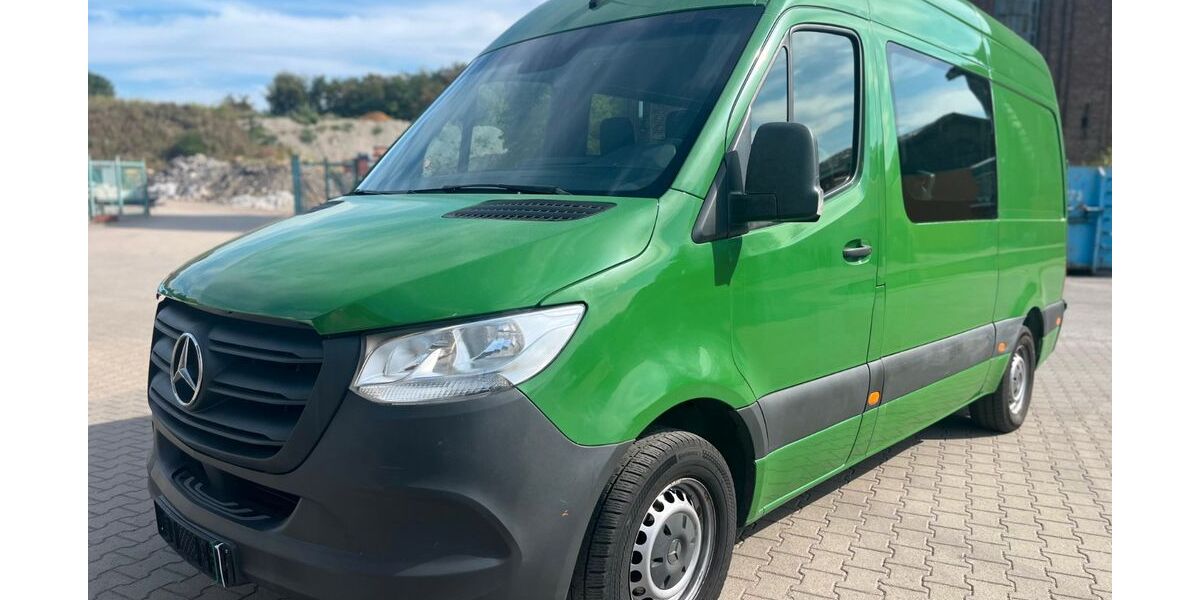 Mercedes-Benz Sprinter 179.000 km 24.800 &euro; Bochum 44805
