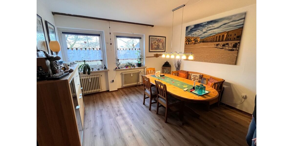 4 - 5 12 Zimmer, Küche, Bad, Gäste-WC, 2 x Loggia, Sauna - Etagenwohnung Lüdenscheid Brügge | Angebot:26014260