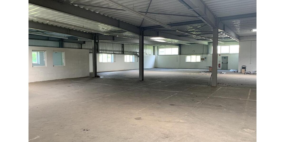 Gewerbeobjekt Ense - 2.400&euro; | Angebot:24963180