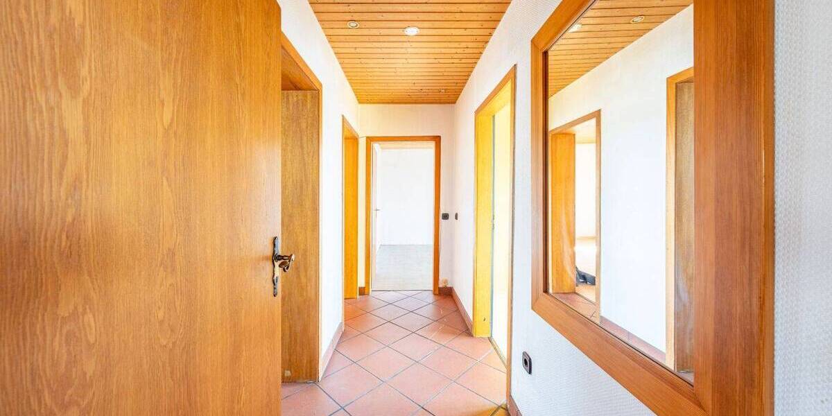 Bungalow Altena - 8 Zimmer, 122 m&sup2;, 199.000&euro; | Angebot:26065137