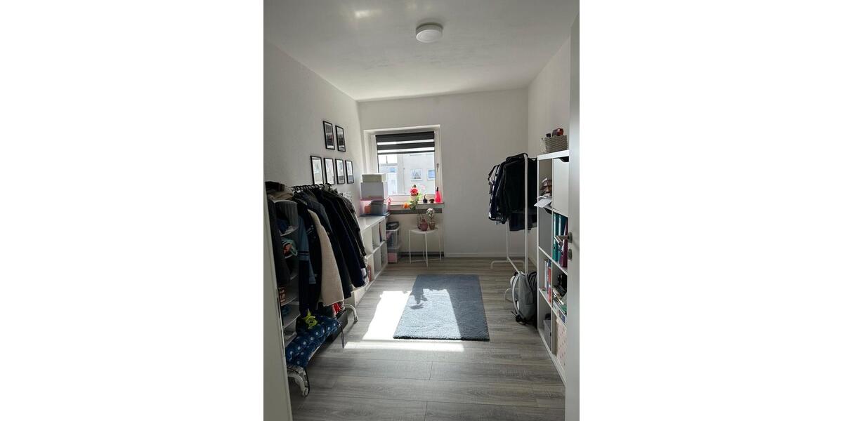 Etagenwohnung Lüdenscheid - 3 Zimmer, 74 m&sup2;, 1.125&euro; | Angebot:25405212