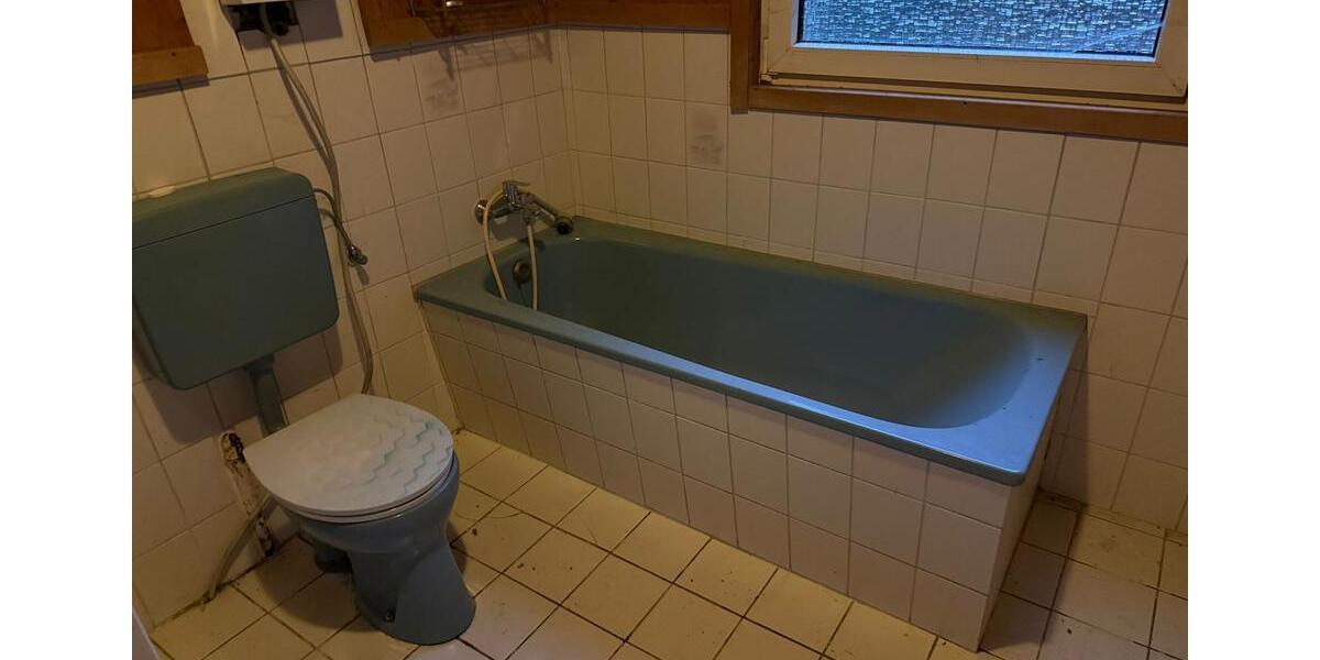 Doppelhaushälfte Altena - 10 Zimmer, 169 m&sup2;, 149.000&euro; | Angebot:23760283