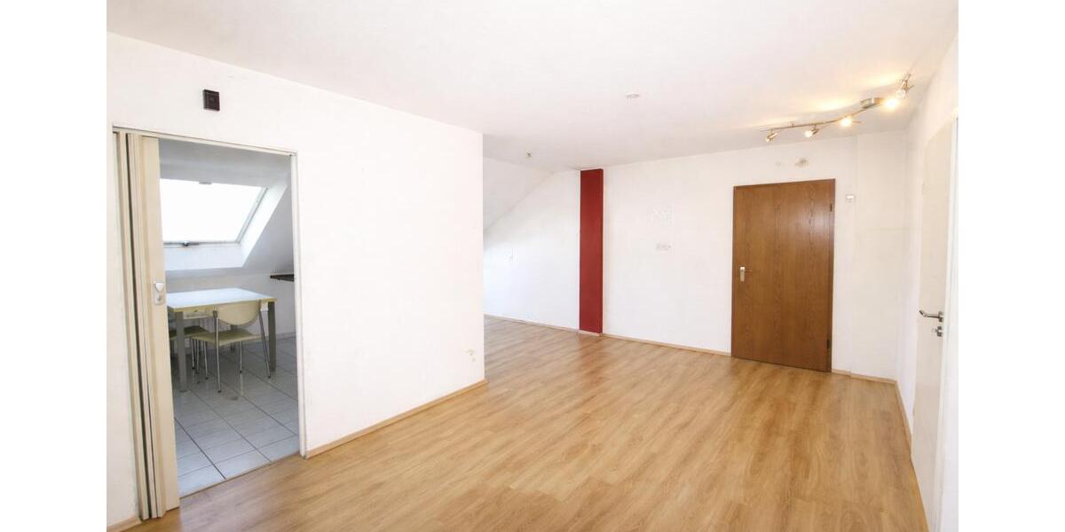Dachgeschoßwohnung Ense - 2 Zimmer, 64 m&sup2;, 650&euro; | Angebot:25868096