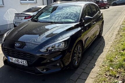Ford Focus 69.400 km 13.999 &euro; Iserlohn 58644