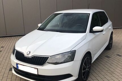 Skoda Fabia 111.000 km 6.399 &euro; iserlohn 58636