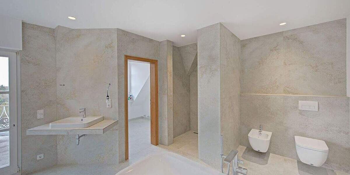 Etagenwohnung Herdecke - 4 Zimmer, 175 m&sup2;, 3.000&euro; | Angebot:25685362