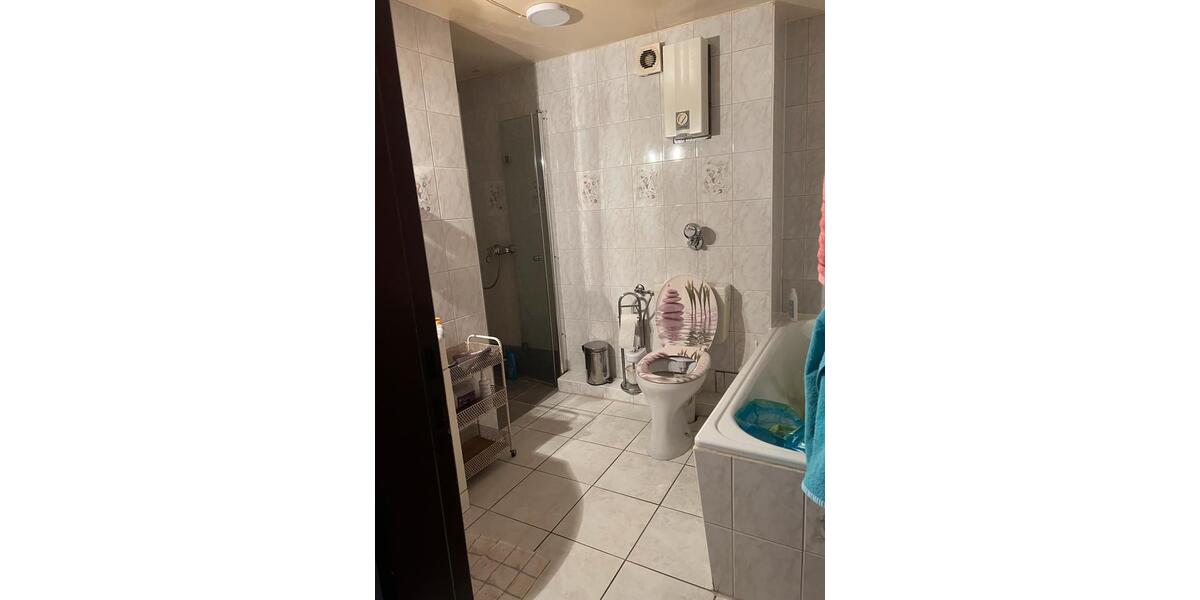 Etagenwohnung Bergkamen - 3.5 Zimmer, 82 m&sup2;, 125.000&euro; | Angebot:25872402