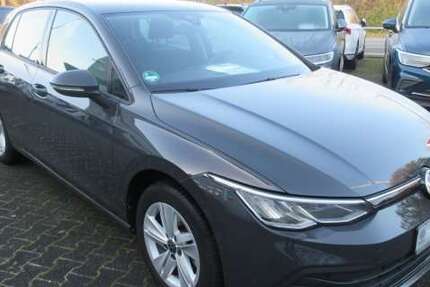 VW Golf Life 1.0 TSI DSG NAVI KAMERA ACC LED ALU APS 54.850 km 22.788 &euro; Bergkamen 59192
