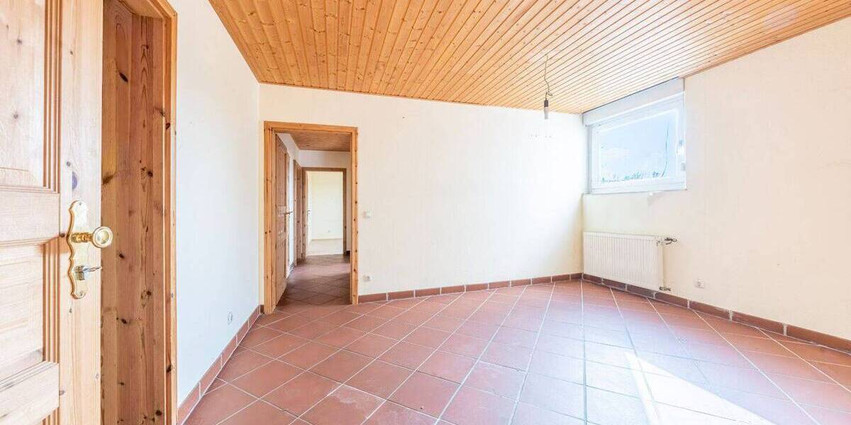 Bungalow Altena - 8 Zimmer, 122 m&sup2;, 199.000&euro; | Angebot:26065137