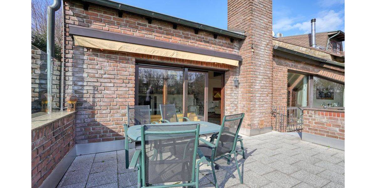 Einfamilienhaus Bochum Stiepel - 5 Zimmer, 257 m&sup2;, 1.175.000&euro; | Angebot:26037413