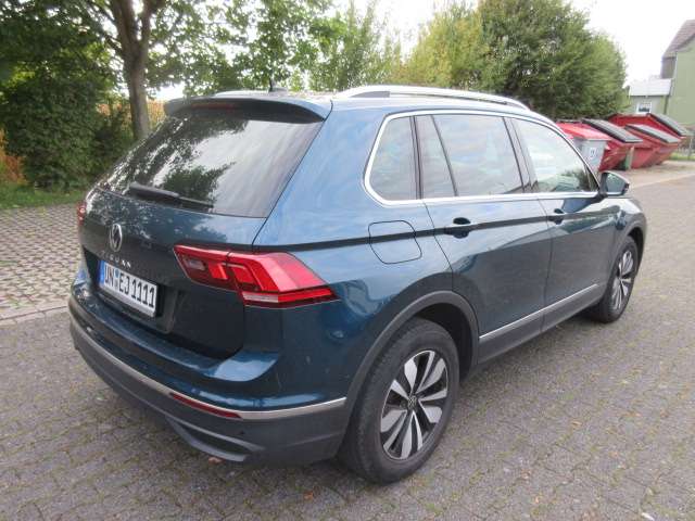VW Tiguan MOVE 1.5 TSI DSG NAVI AHK KAMERA LED ALU AC 38.000 km 29.988 &euro; Bergkamen 59192