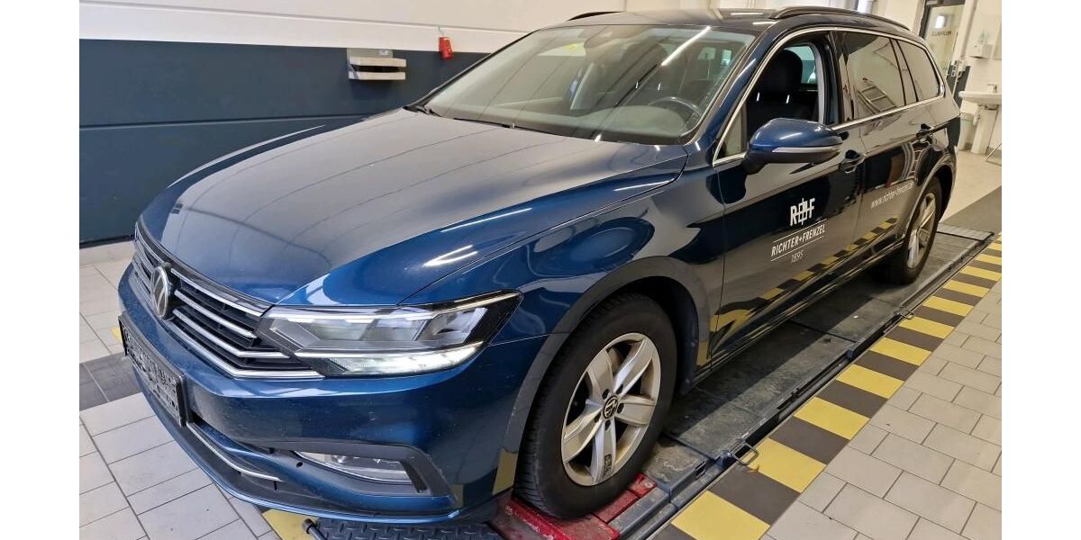 VW Passat Variant 240.415 km 13.288 &euro; Bergkamen 59192