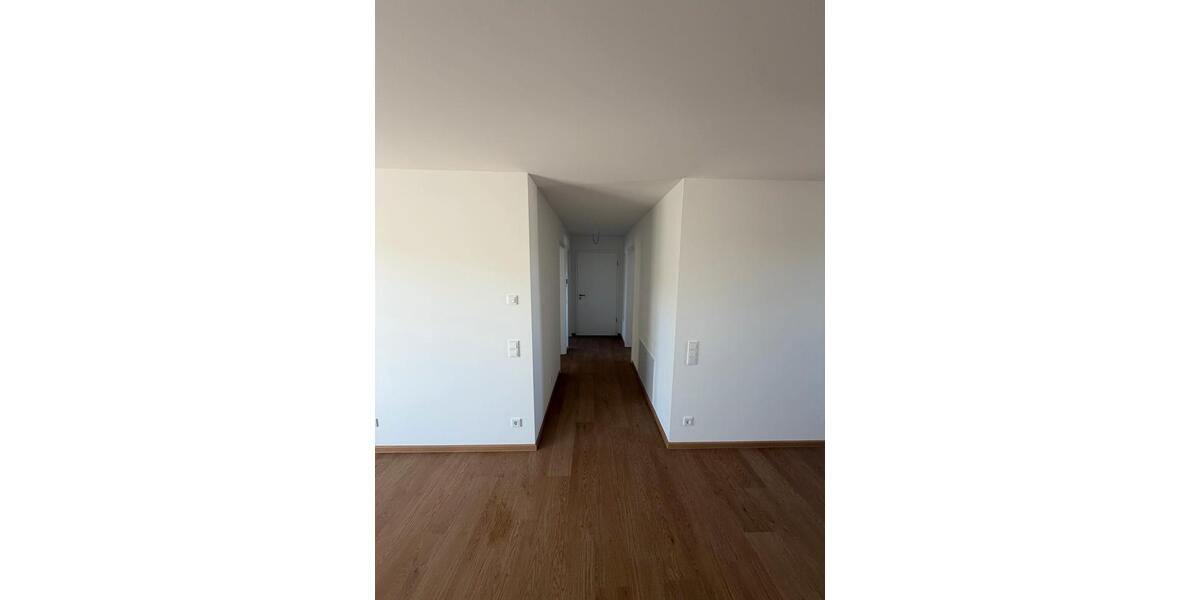 Erdgeschoßwohnung Fröndenberg (Ruhr) - 3 Zimmer, 82 m&sup2;, 960&euro; | Angebot:27565671