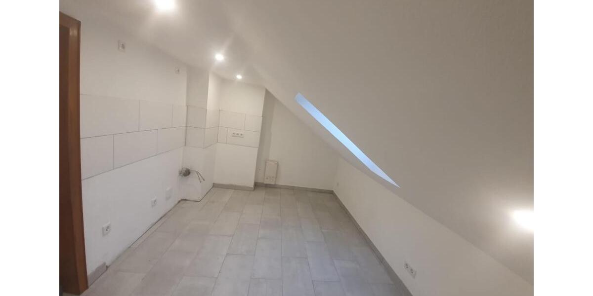 Dachgeschoßwohnung Arnsberg Rusch - 2 Zimmer, 52 m&sup2;, 420&euro; | Angebot:25444007