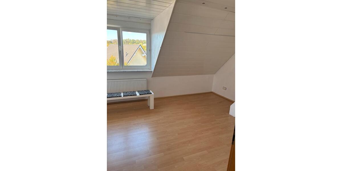 Etagenwohnung Schwerte - 1 Zimmer, 200 m&sup2;, 1.500&euro; | Angebot:27592870