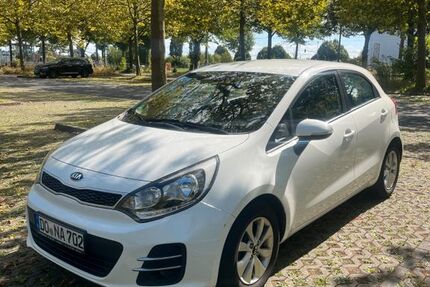 Kia Rio 169.000 km 5.200 &euro; Dortmund 44143