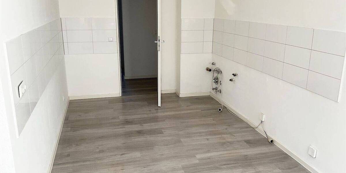Etagenwohnung Bochum Querenburg - 5 Zimmer, 125 m&sup2;, 990&euro; | Angebot:26627294