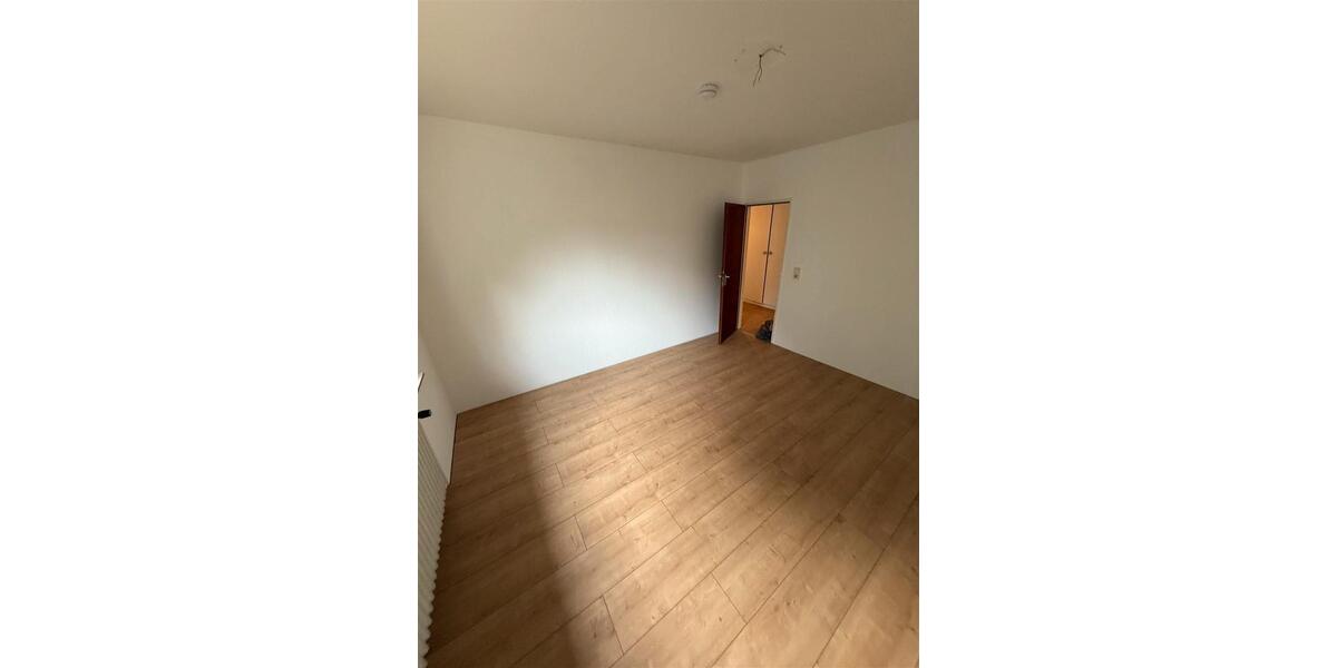 Etagenwohnung Dortmund Bövinghausen - 3 Zimmer, 89 m&sup2;, 700&euro; | Angebot:23030029